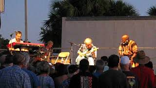 Elvin Bishop's Big Fun Trio "Well It's You" At The 2017 Venice Blues Festival