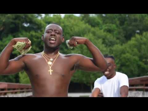 StreetmoneyBlack X Lil Dirty D  Shot by: MarriedToMoneyENT