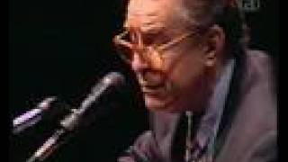 João Gilberto - Pra que discutir com Madame