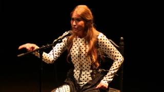 Rocío Márquez: "El Niño. Andando por los campos marcheneros", Teatro Central.