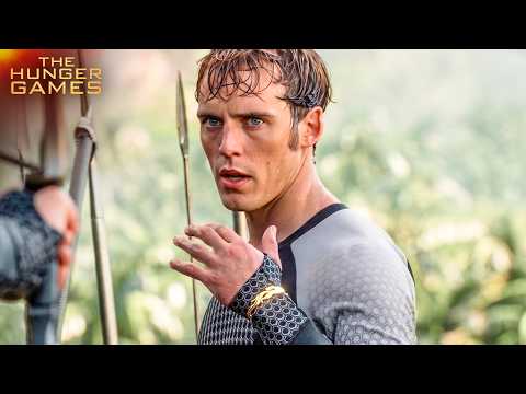 The Moment Finnick Allies With Katniss at the Cornucopia