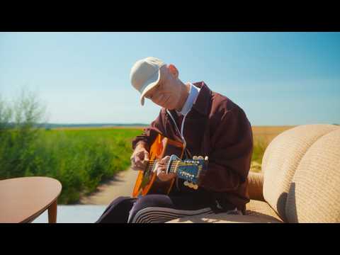 Gaëtan Roussel - Je reste là (Clip officiel)