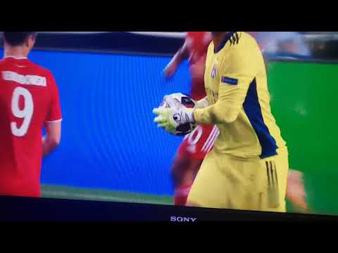 Counter Attack | Cross --} GK --} ST