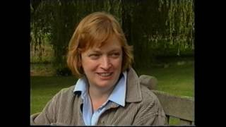 Victoria &#39;Lennon&#39; / Pederson / Williams / Stanley - John&#39;s half sister !