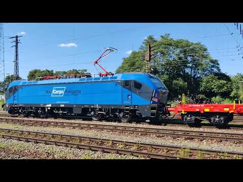CRRC Zhuzhou Locomotive - Rail Cargo Hungary 181 001 Hauling a Freight Consist