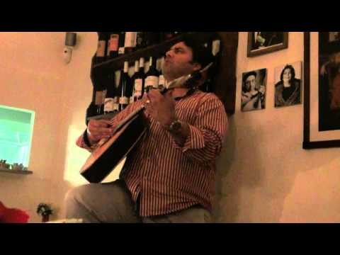 |É Tão Bom Ser Pequenino|Henrique Leitão|