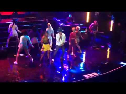 Pharrell Performs "Come Get It Bae" At Apollo Theater