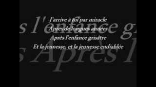 Carla Bruni - J&#39;arrive à toi ( lyrics )