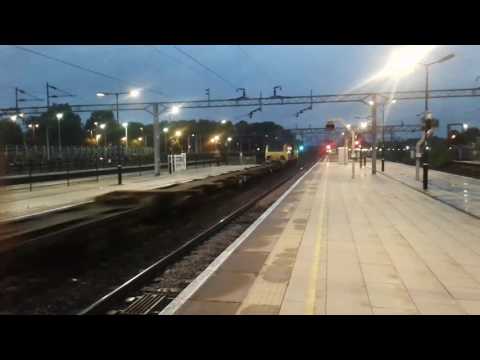 FL 70011 '499R' London Gateway Frghtliner - Coatbridge F.L.T, 28/07/17