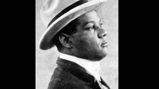 Sidney Bechet & His Band - Muskrat Ramble