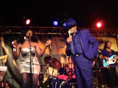 Leon Ware & Incognito - I Want You (MarvinGaye cover) - Live in Paris, New Morning - 140213.MP4