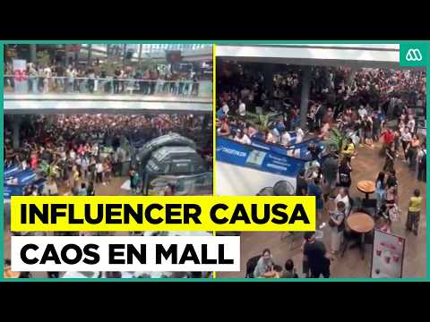 Caos en mall de Santiago por influencers que lanzaron dinero en efectivo:Evento no estaba autorizado