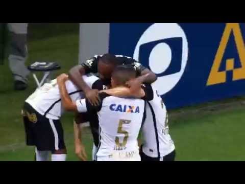 O gol de Edu Dracena para o Corinthians contra o Goiás pela 30ª rodada do Brasileirão 2015