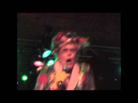 July en de Muppe - Dans mit Mich