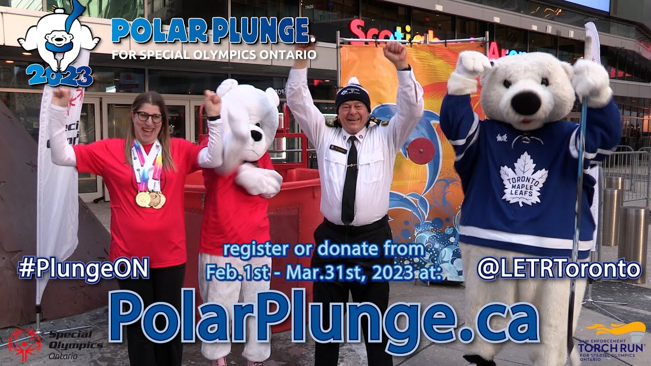 Chief Demkiw starts Polar Plunge fundraising with a dunk courtesy of Carlton the Bear