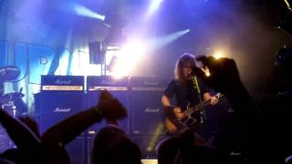 Airbourne - Diamond In The Rough - LIVE