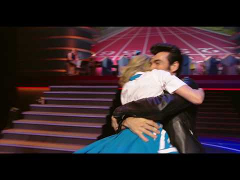 Bande annonce Grease le Musical au théâtre Mogador à Paris