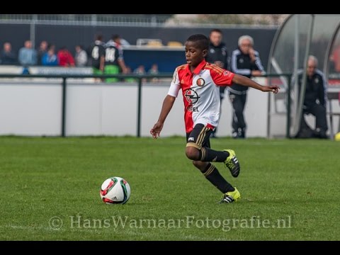 ESTO o11 - Feyenoord o10 | Samenvatting