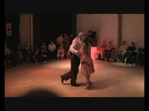  Silvia Rusconi  and  Tete Pedro Rusconi  are  dancing  to  the  vals  "  Desde el Alma  "