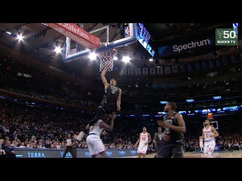 Giannis Dunked OVER Tim Hardaway Jr!!