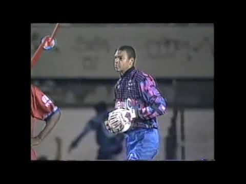 Cruzeiro 2 x 1 El Nacional - Libertadores 1997