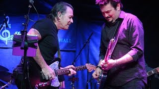 ''ROCK BOTTOM'' - TOMMY CASTRO & MIKE ZITO @ Callahan's, April 2017