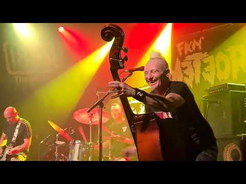 The Corsairs live Southampton - Rock This Town