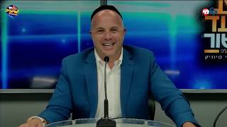 צפו: מצעד העשור של המוסיקה היהודית בהגשת מנחם טוקר