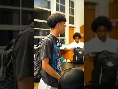 Ray Introduces Himself To The Class 😭🤣