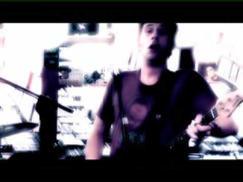 Midnight Peacocks Die Live