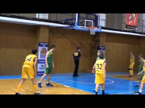 BK Snakes Ostrava U14B (3.10.2015) BK Snakes Ostrava - Bruntál 78:44