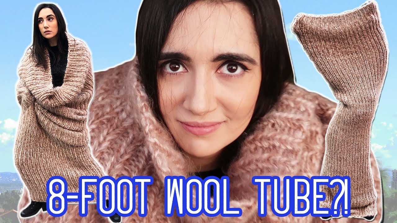 I Wore A Giant 8-Foot-Tall Scarf For A Day thumbnail