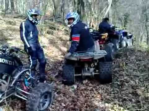 63.DEČKI  ŽUTNICE - Mala pauza