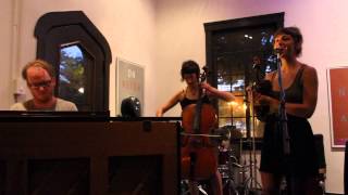 07/18/2013 Dorota Szuta (violin) & Nick Jaina (piano) & Danah Olivetree (cello)