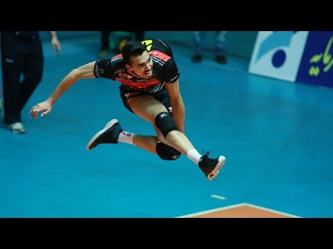 Volleyball Players Without Gravity ● Monsters of the Vertical Jump (HD)