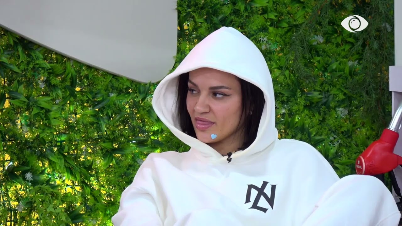 Gimbo freestyle për situatat në shtëpi: Hyri një banor i ri, në shtëpi ka shumë lëpirësa