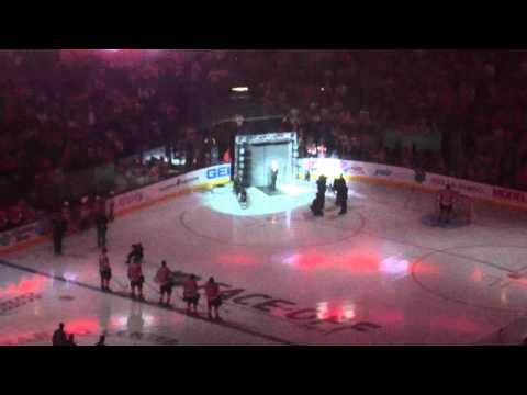 Flyers honor the Lokomotiv/Brad McCrimmon and Lauren Hart sings National Anthems