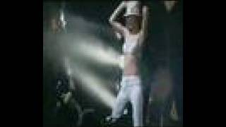 Holly Valance - Tuck your shirt in (live)