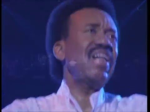 Maurice White Tribute (Earth, Wind & Fire) - After The Love Goes On