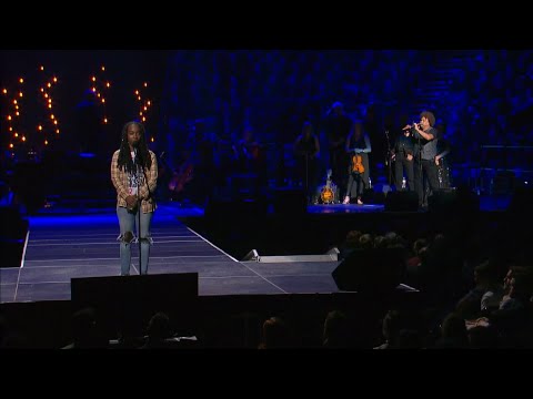 The Power of the Cross (Live Feat. Jackie Hill Perry & Pedro Eustache) - Keith & Kristyn Getty