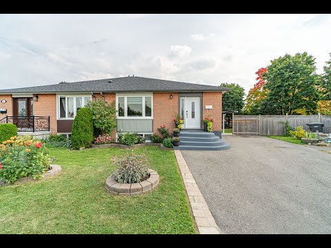 Home for sale at 27 Ashwood Crescent, Brampton, ON L6T 1M1