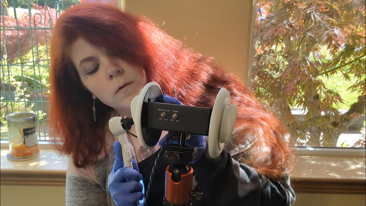 ASMR - Ear Cleaning and Exam with Creaky Otoscope - Gloves, Picking, No Talking