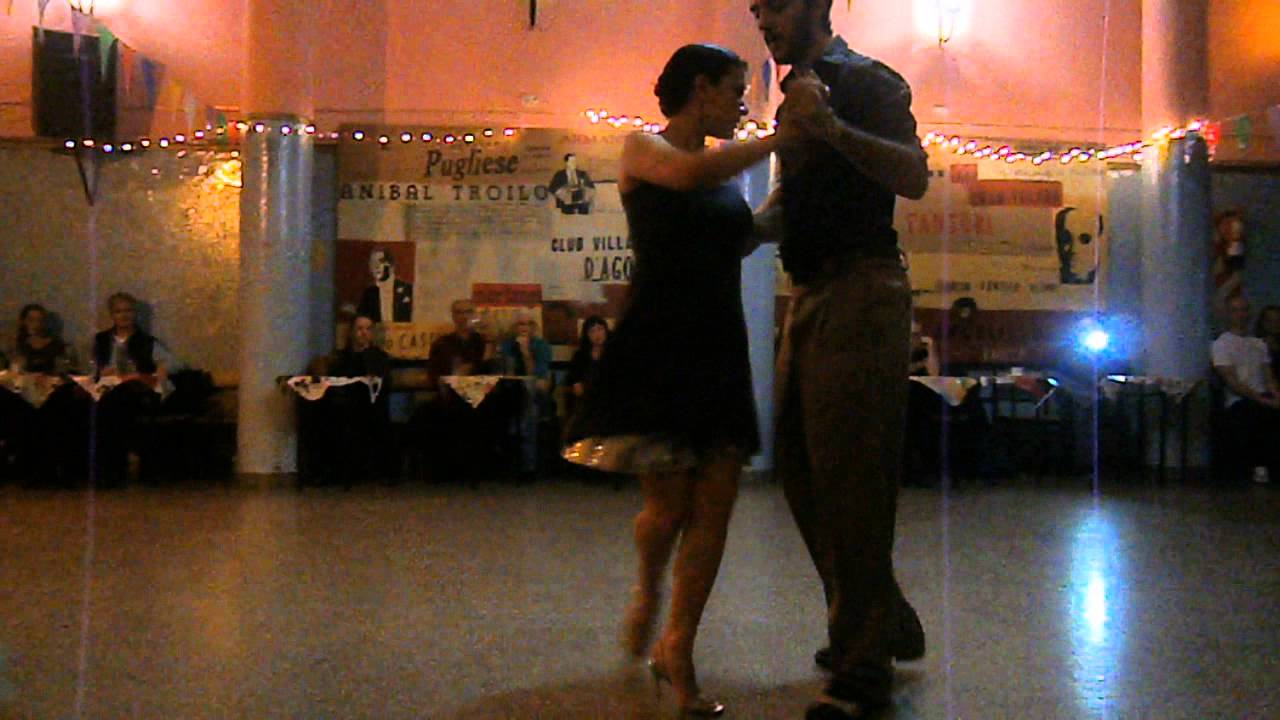 Dana Frigoli y Adrian Ferreyra en El Motivo Tango, 18/8/14
