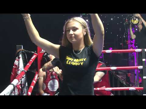 Neeko Kavanni VS James Taylor - Nak Muay Thai -Sept 2018