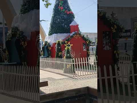 @estilo natal na praça central de brejo santo no céara