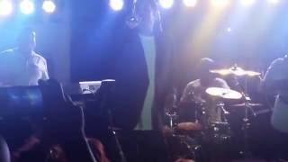 Gary Hobbs - "Amame Y Besame"