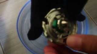 Beyblade Battle - Ray Gil vs Storm Phoenix