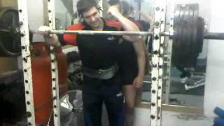 preview picture of video '250 Kg Squat not scrambled'