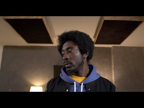 Studio Time S01E01 -  Negros Tou Moria