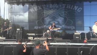 Bear Hands - Bone Digger - 97x next big thing 2014